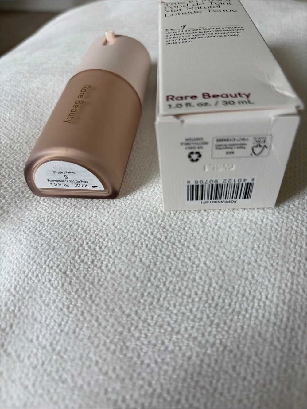Rare Beauty True to Myself Foundation - shade 9 light neutral